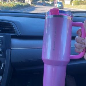 Starbucks x Stanley Pink valentines exclusive stainless steel tumbler